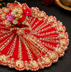 Shubh Laal Royal Fan Design Poshak for Laddu Gopal Ji